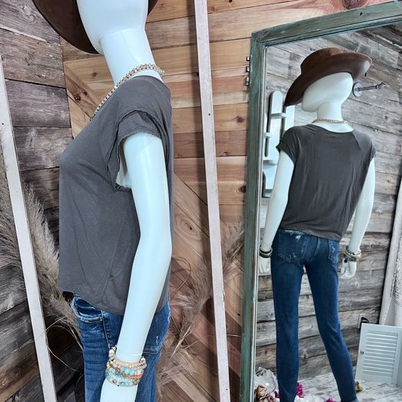 EUCÂ American Eagle Cropped Wide Neck Tee Super Softđź’— - Picture 3 of 5